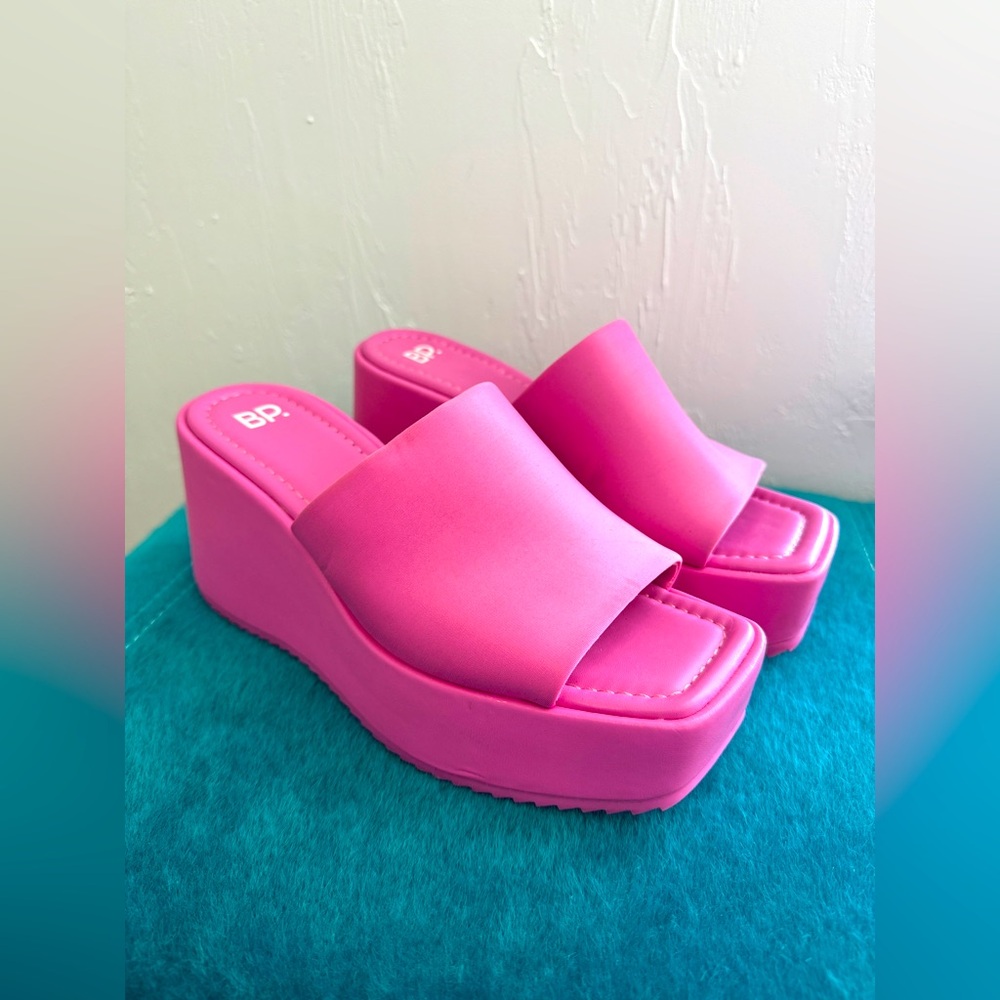 BP Barbie Hot Pink Platform Slide Sandals Size 8
